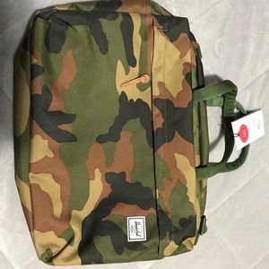 Herschel sandford messenger bag